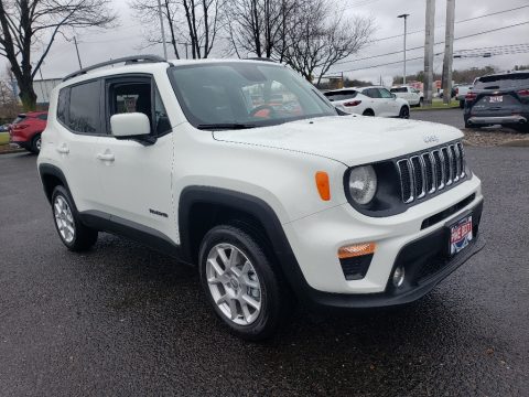 Alpine White Jeep Renegade Latitude 4x4.  Click to enlarge.