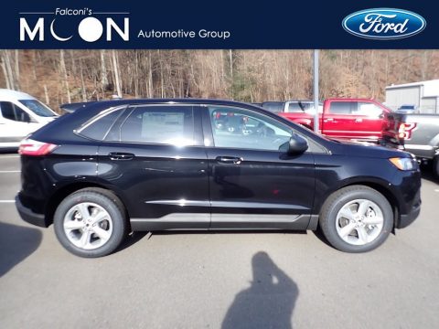 Agate Black Ford Edge SE AWD.  Click to enlarge.