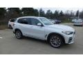 Front 3/4 View of 2020 BMW X5 xDrive40i #2