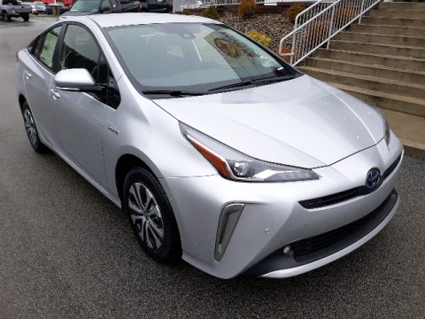 Classic Silver Metallic Toyota Prius XLE AWD-e.  Click to enlarge.