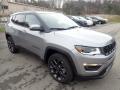Front 3/4 View of 2020 Jeep Compass Limted 4x4 #7