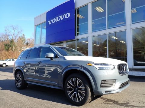 Thunder Gray Metallic Volvo XC90 T5 AWD Momentum.  Click to enlarge.