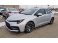 Front 3/4 View of 2020 Toyota Corolla SE #1