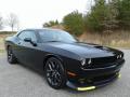 Front 3/4 View of 2020 Dodge Challenger R/T #4