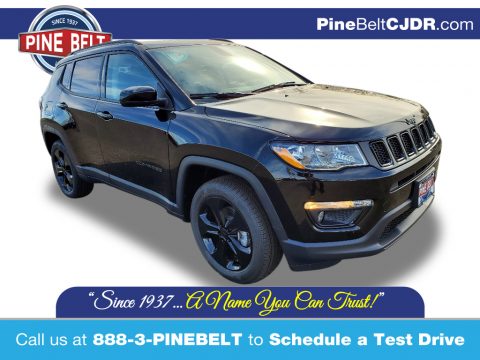 Diamond Black Crystal Pearl Jeep Compass Altitude 4x4.  Click to enlarge.