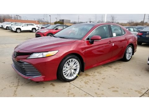 Ruby Flare Pearl Toyota Camry XLE.  Click to enlarge.