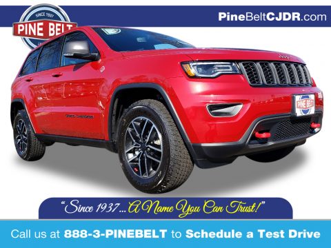 Redline 2 Coat Pearl Jeep Grand Cherokee Trailhawk 4x4.  Click to enlarge.