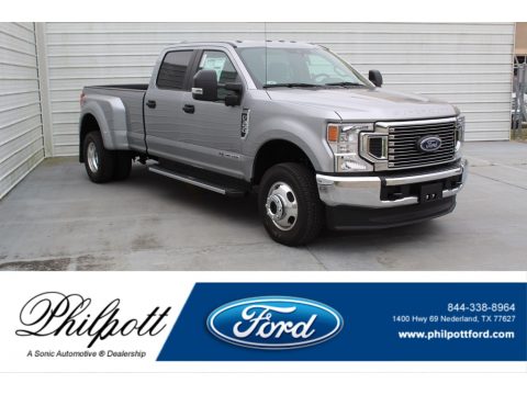 Iconic Silver Ford F350 Super Duty XL Crew Cab 4x4.  Click to enlarge.