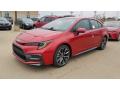 Front 3/4 View of 2020 Toyota Corolla SE #1