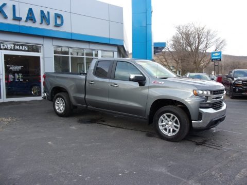 Satin Steel Metallic Chevrolet Silverado 1500 LT Z71 Double Cab 4x4.  Click to enlarge.