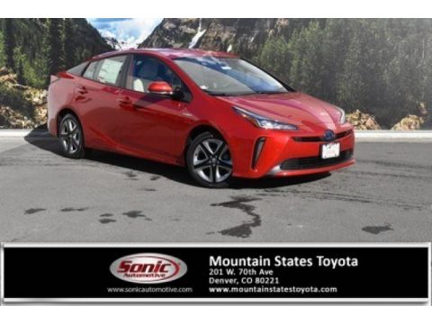 Supersonic Red Toyota Prius XLE.  Click to enlarge.