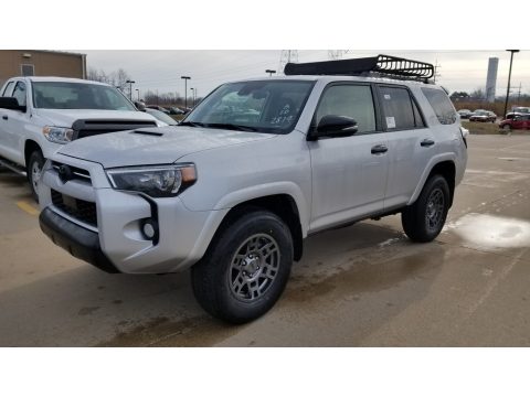 Classic Silver Metallic Toyota 4Runner Venture Edition 4x4.  Click to enlarge.