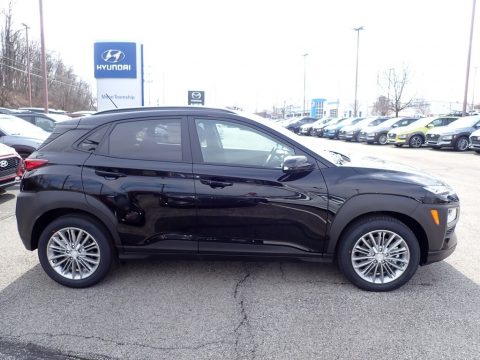 Ultra Black Hyundai Kona SEL AWD.  Click to enlarge.