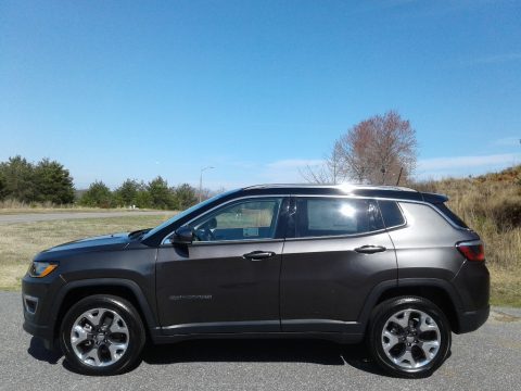 Granite Crystal Metallic Jeep Compass Limted 4x4.  Click to enlarge.