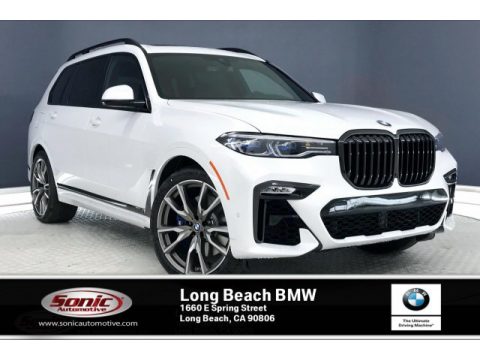 Mineral White Metallic BMW X7 M50i.  Click to enlarge.