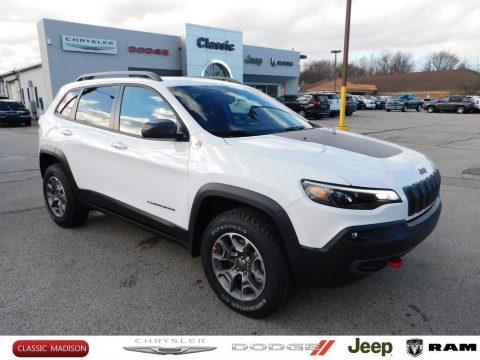 Bright White Jeep Cherokee Trailhawk 4x4.  Click to enlarge.