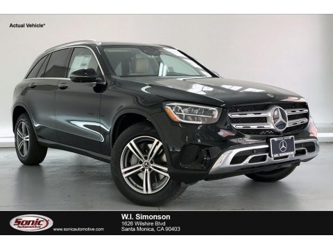 Black Mercedes-Benz GLC 300 4Matic.  Click to enlarge.