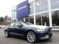 Front 3/4 View of 2020 Volvo S60 T6 AWD Momentum #1