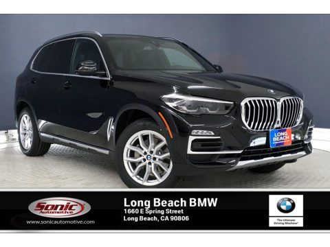 Jet Black BMW X5 sDrive40i.  Click to enlarge.