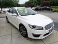 Front 3/4 View of 2017 Lincoln MKZ Select AWD #8