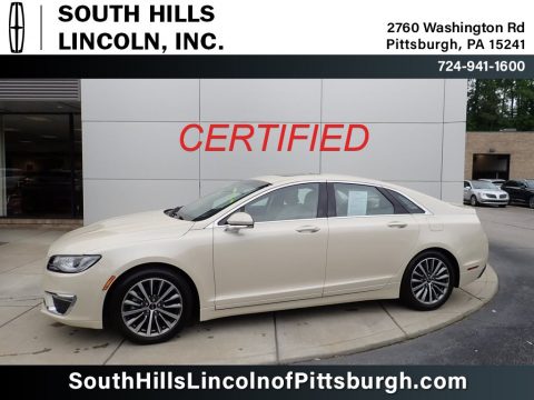 Ivory Pearl Lincoln MKZ Select AWD.  Click to enlarge.