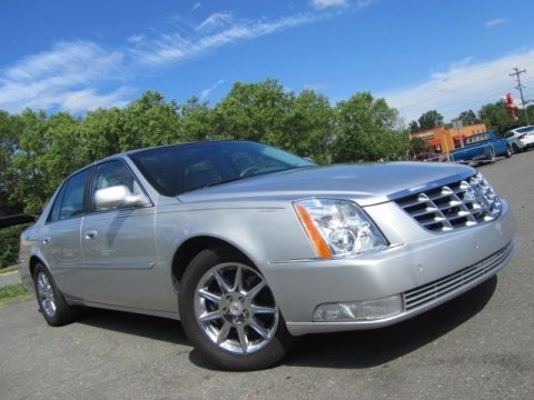 Radiant Silver Metallic Cadillac DTS Luxury.  Click to enlarge.