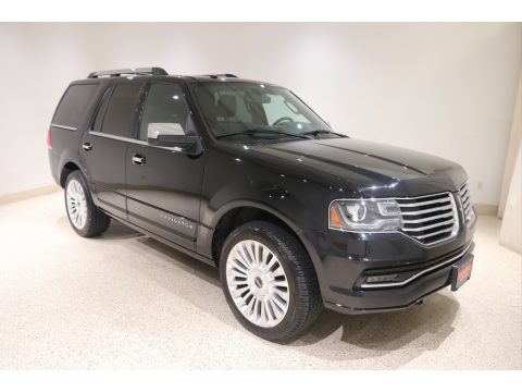 Black Velvet Lincoln Navigator Reserve 4x4.  Click to enlarge.