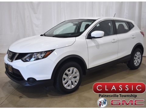 Glacier White Nissan Rogue Sport S AWD. Click to enlarge. Glacier White Nissan Rogue Sport S AWD. Click to enlarge.