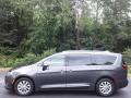 2018 Pacifica Touring L #1