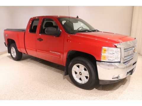 Victory Red Chevrolet Silverado 1500 LT Extended Cab 4x4.  Click to enlarge.