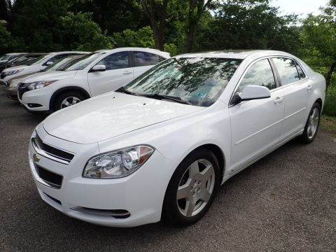 Summit White Chevrolet Malibu LT Sedan.  Click to enlarge.