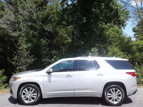 Silver Ice Metallic Chevrolet Traverse High Country AWD.  Click to enlarge.