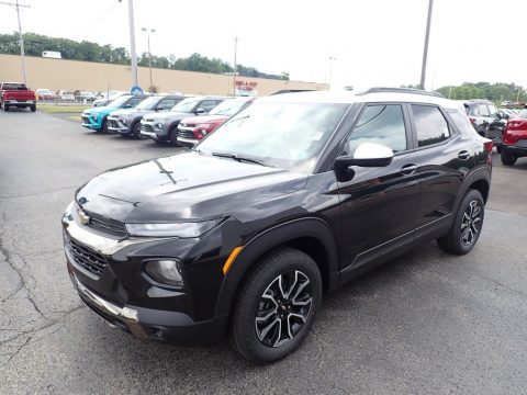 Mosaic Black Metallic Chevrolet Trailblazer ACTIV AWD.  Click to enlarge.