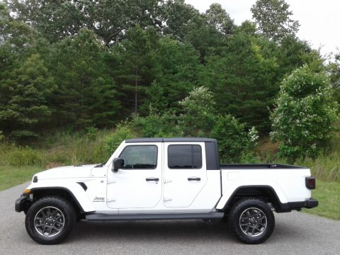 Bright White Jeep Gladiator North Edition 4x4.  Click to enlarge.