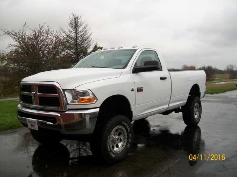 Bright White Dodge Ram 2500 HD ST Regular Cab 4x4.  Click to enlarge.