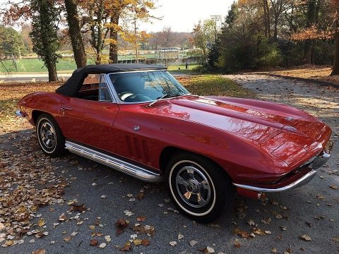 Rally Red Chevrolet Corvette Sting Ray Convertible.  Click to enlarge.