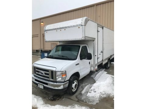Oxford White Ford E Series Cutaway E450 Commercial Moving Truck.  Click to enlarge.
