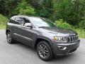 Front 3/4 View of 2019 Jeep Grand Cherokee Limited #4