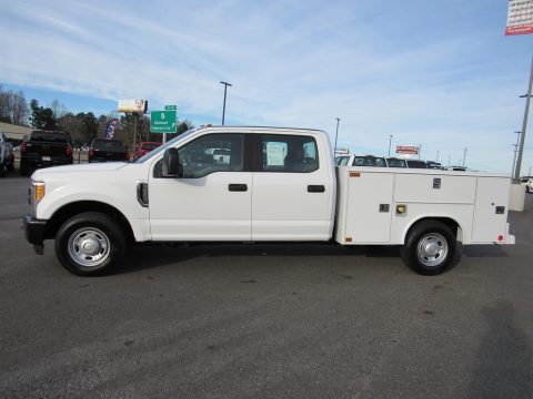 Oxford White Ford F350 Super Duty XL Crew Cab Chassis.  Click to enlarge.