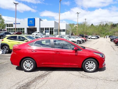 Pomegranate Red Hyundai Accent SEL.  Click to enlarge.