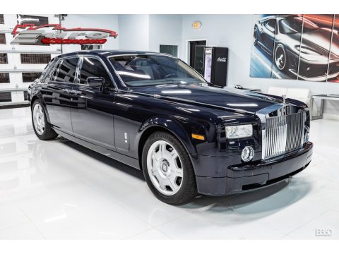 Blue Velvet Rolls-Royce Phantom .  Click to enlarge.