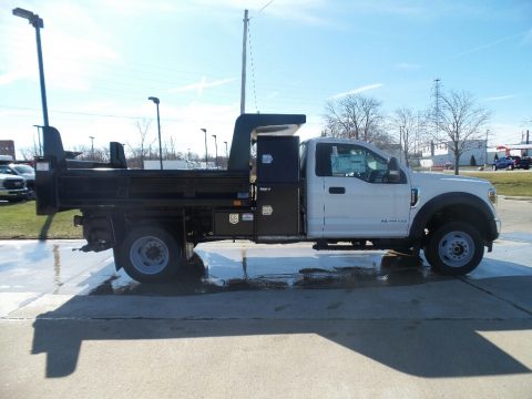 Oxford White Ford F550 Super Duty XL Regular Cab 4x4 Dump Truck.  Click to enlarge.