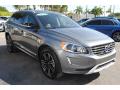 Front 3/4 View of 2017 Volvo XC60 T5 Dynamic #2