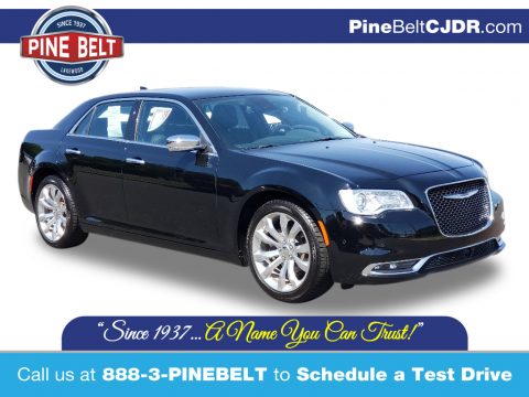 Gloss Black Chrysler 300 Limited.  Click to enlarge.