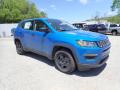 Front 3/4 View of 2020 Jeep Compass Sport #3