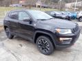 Front 3/4 View of 2020 Jeep Compass Trailhawk 4x4 #3