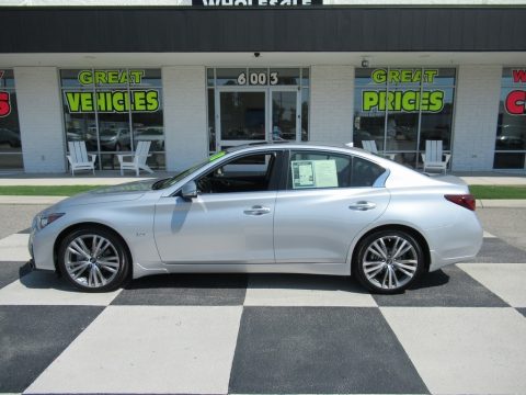 Liquid Platinum Infiniti Q50 3.0t AWD. Click to enlarge. Liquid Platinum Infiniti Q50 3.0t AWD. Click to enlarge.