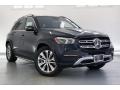 Front 3/4 View of 2020 Mercedes-Benz GLE 450 4Matic #12
