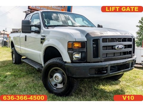 Oxford White Ford F350 Super Duty XL SuperCab 4x4 Chassis.  Click to enlarge.