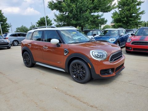 Chestnut Mini Countryman Cooper S All4.  Click to enlarge.